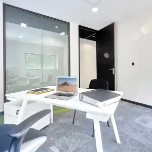 Bureau Privé (à partir de 480€ HT)